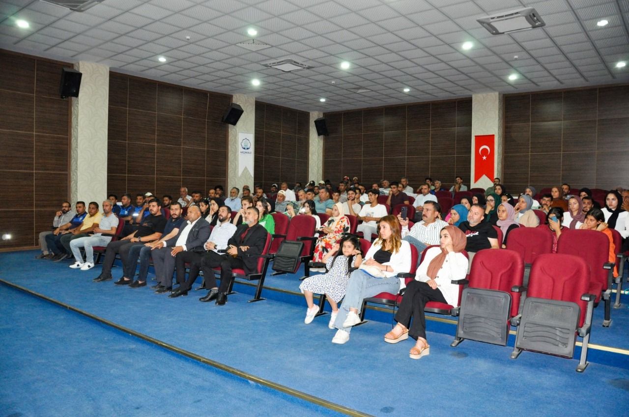 Akçakale belediyesi’nden kişisel gelişim semineri