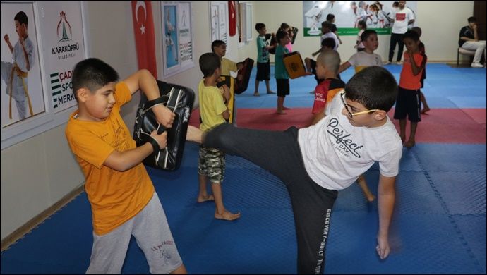 Karaköprü’de Çocukların Uğrak Yeri Spor Kursları
