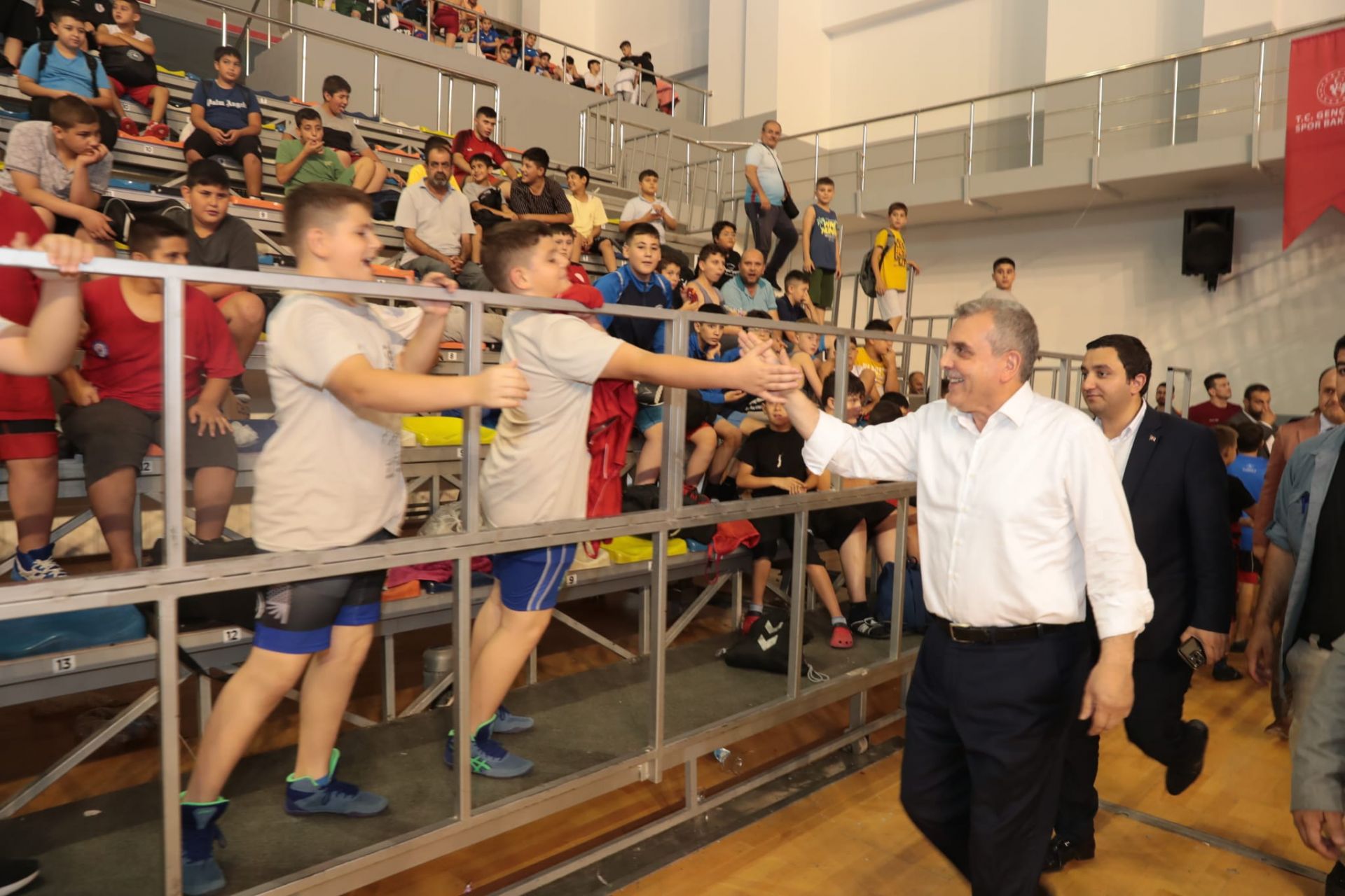 Şanlıurfa ‘da güreş şampiyonası başladı