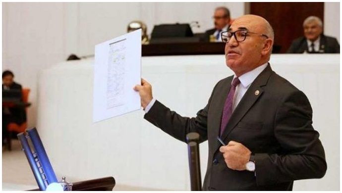 Bakan Kacır, Pınarbaşı ve Mirkelam’a arsa kıyağı iddiasını doğruladı