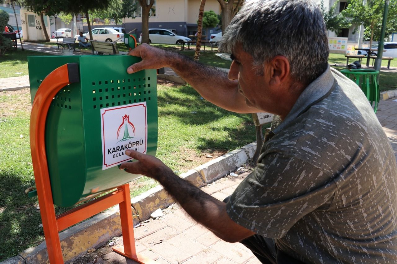 Karaköprü’de parklar bakımla güzelleşiyor