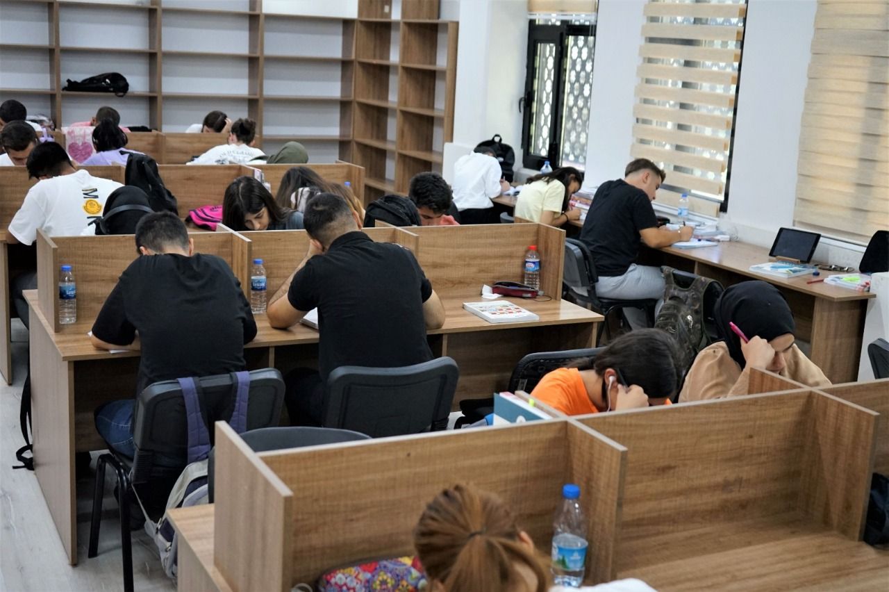 Öğrencilerden Başkan Baydilli’ye Okuma evi teşekkürü