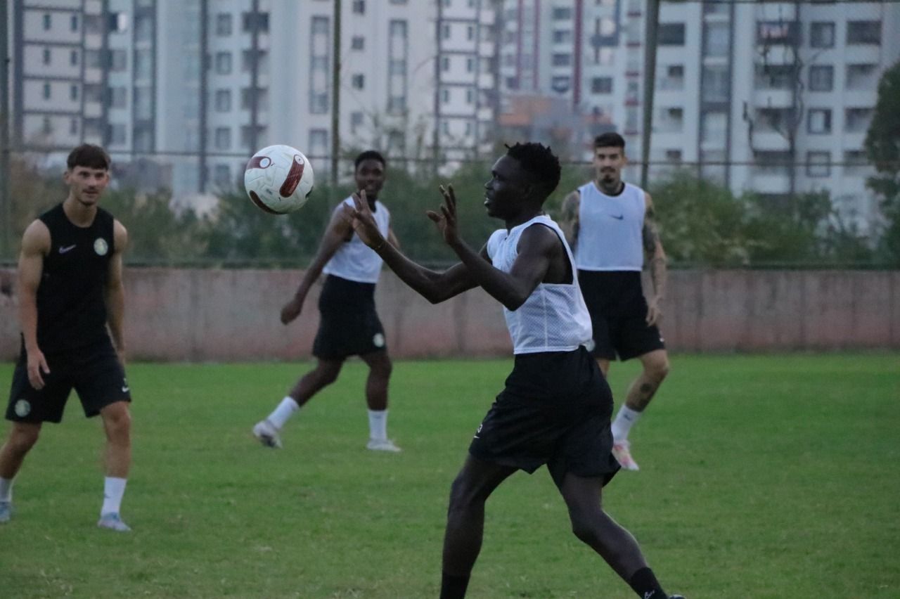 Şanlıurfaspor Adana ‘da çalıştı