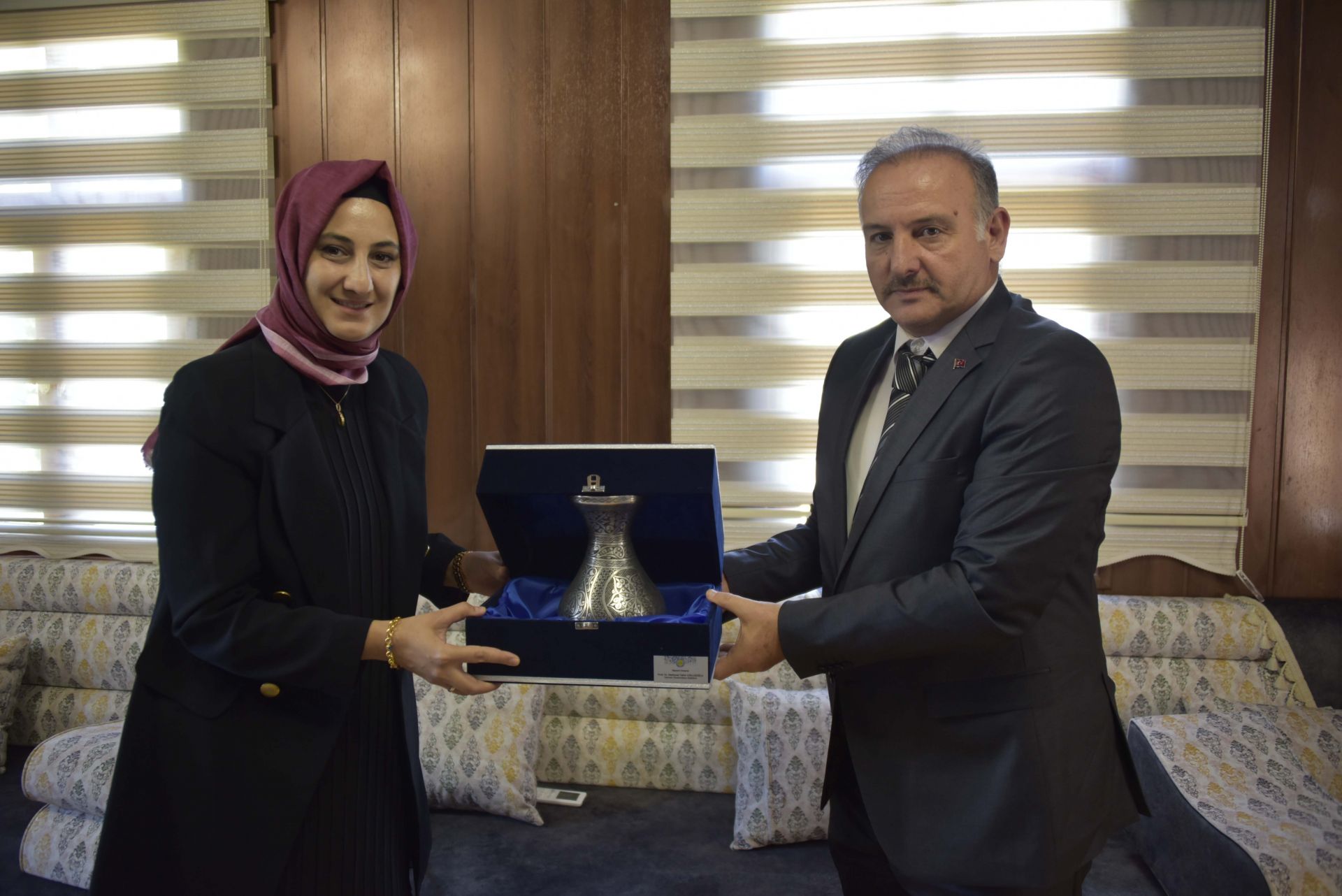 Harran Üniversitesi Rektörü’nden Başkan Ayşe Çakmak’a Ziyaret