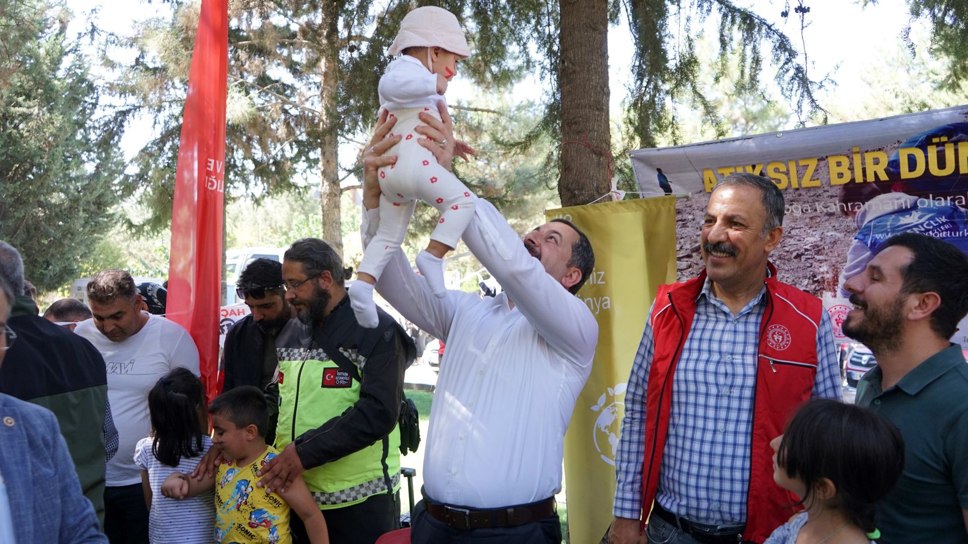 Karaköprü ‘de Dünya temizlik günü kutlandı