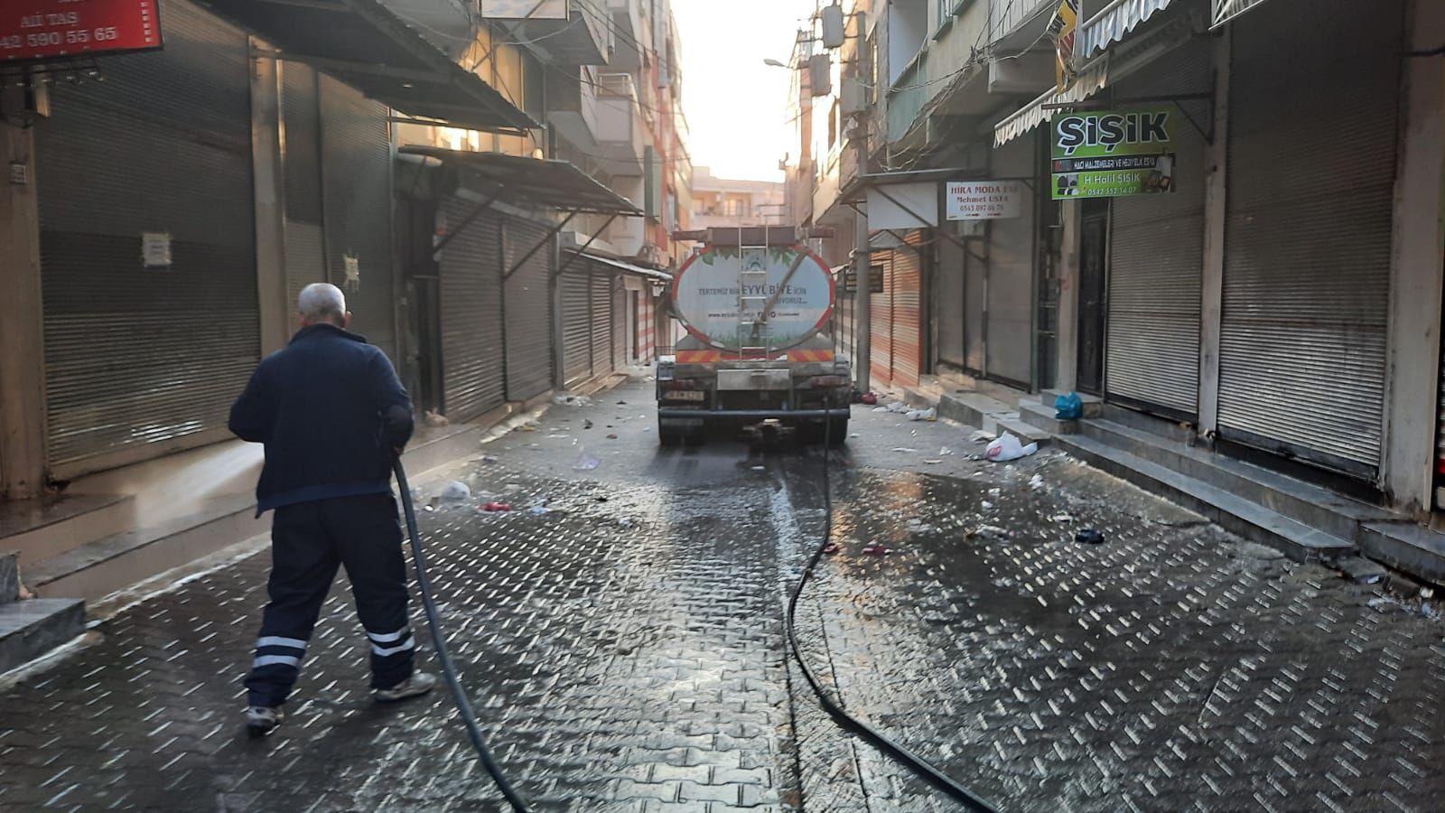 Temizlik İçin Zamanla Yarışıyorlar