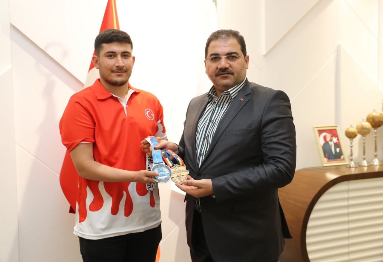 Urfalı sporcu Abdulsamet Ocakoğlu Dünya 2.si oldu