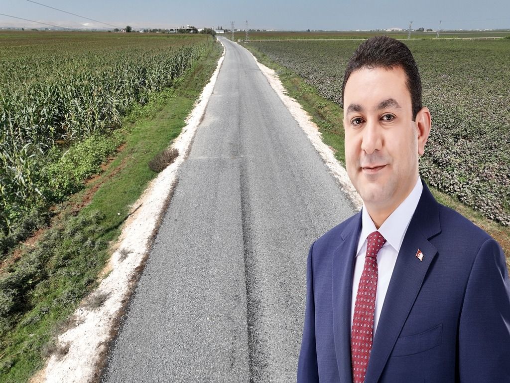 Harran ‘da bağlantı yollarında asfalt çalışmaları sürüyor