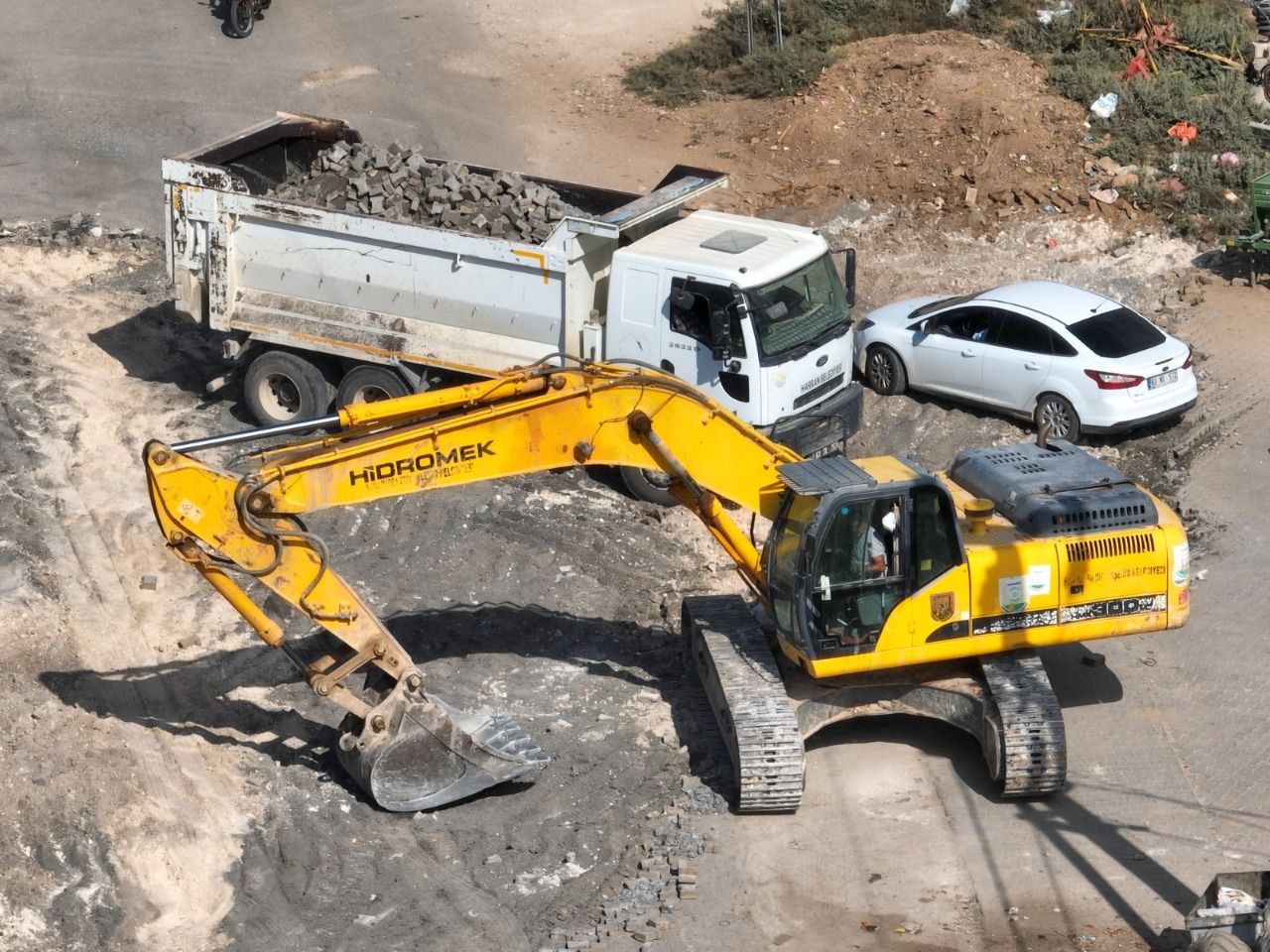 Harran’da prestij caddesi çalışmaları devam ediyor