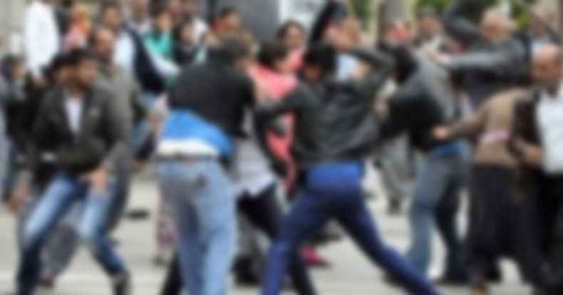Şanlıurfa’da iki grup arasında taşlı sopalı kavga: 3 yaralı