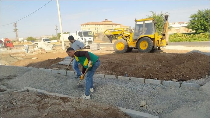 Siverek’te yeni parkların yapımına devam ediyor