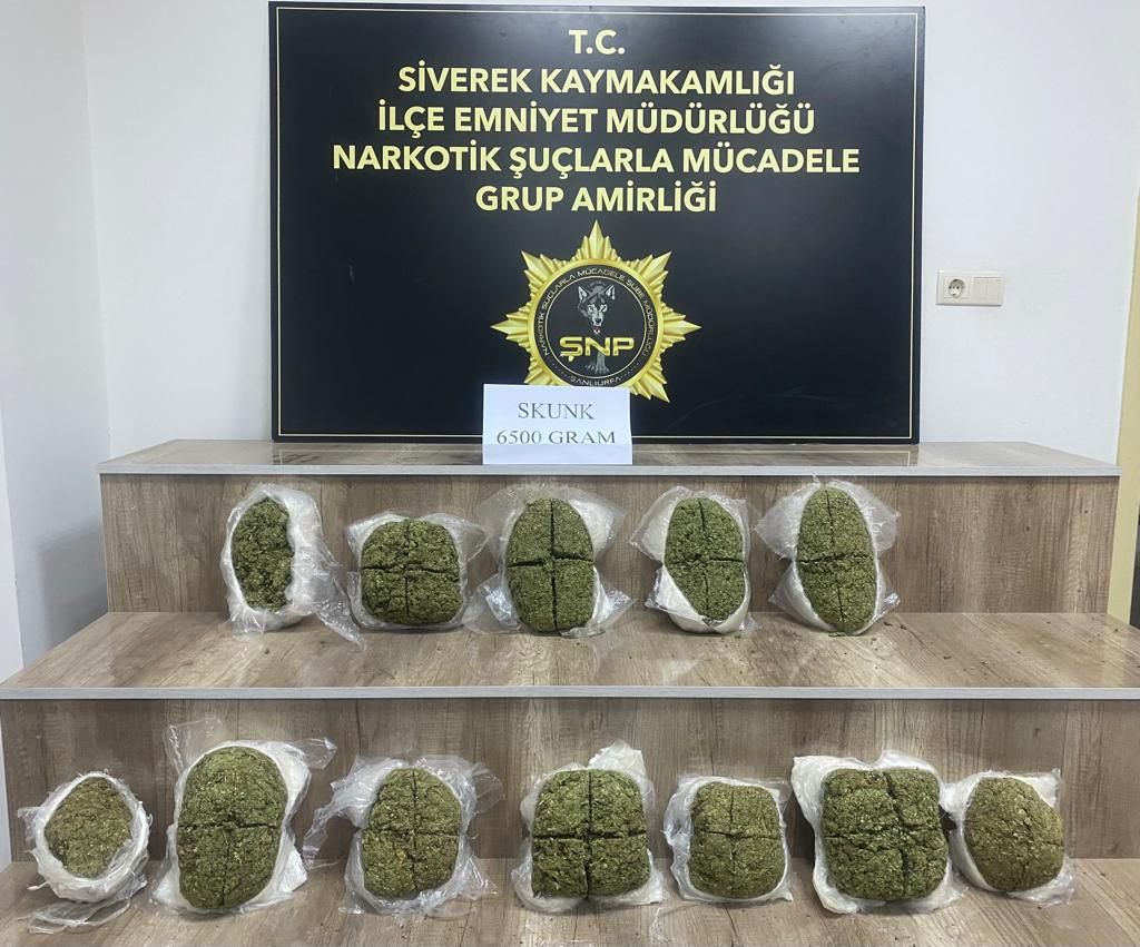 Siverek’te yolcu otobüsünde uyuşturucu ele geçirildi