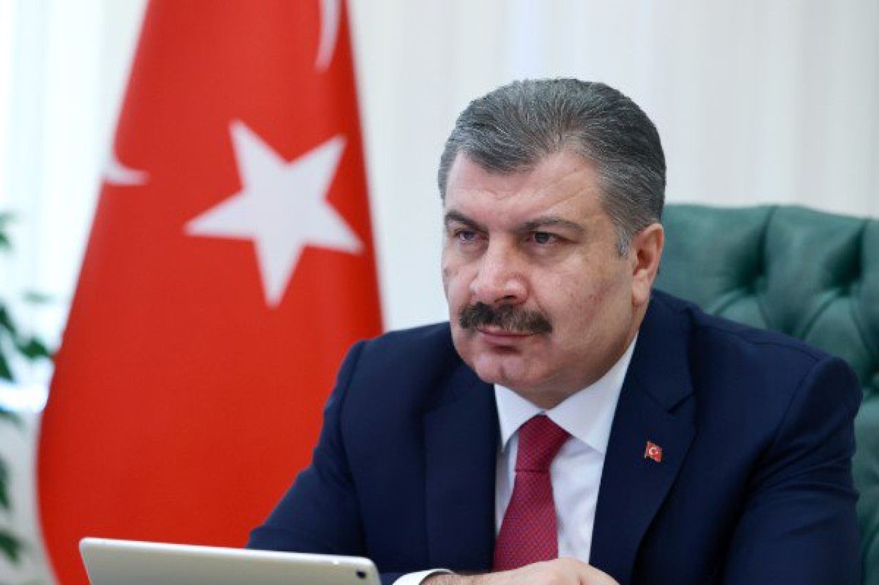 Bakan Koca’dan Kahire’de tedavi gören Gazzeli çocuklara ziyaret