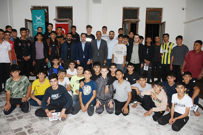 Hilvan Belediye Başkanı Aslan Ali Bayık Gençlerle Buluştu