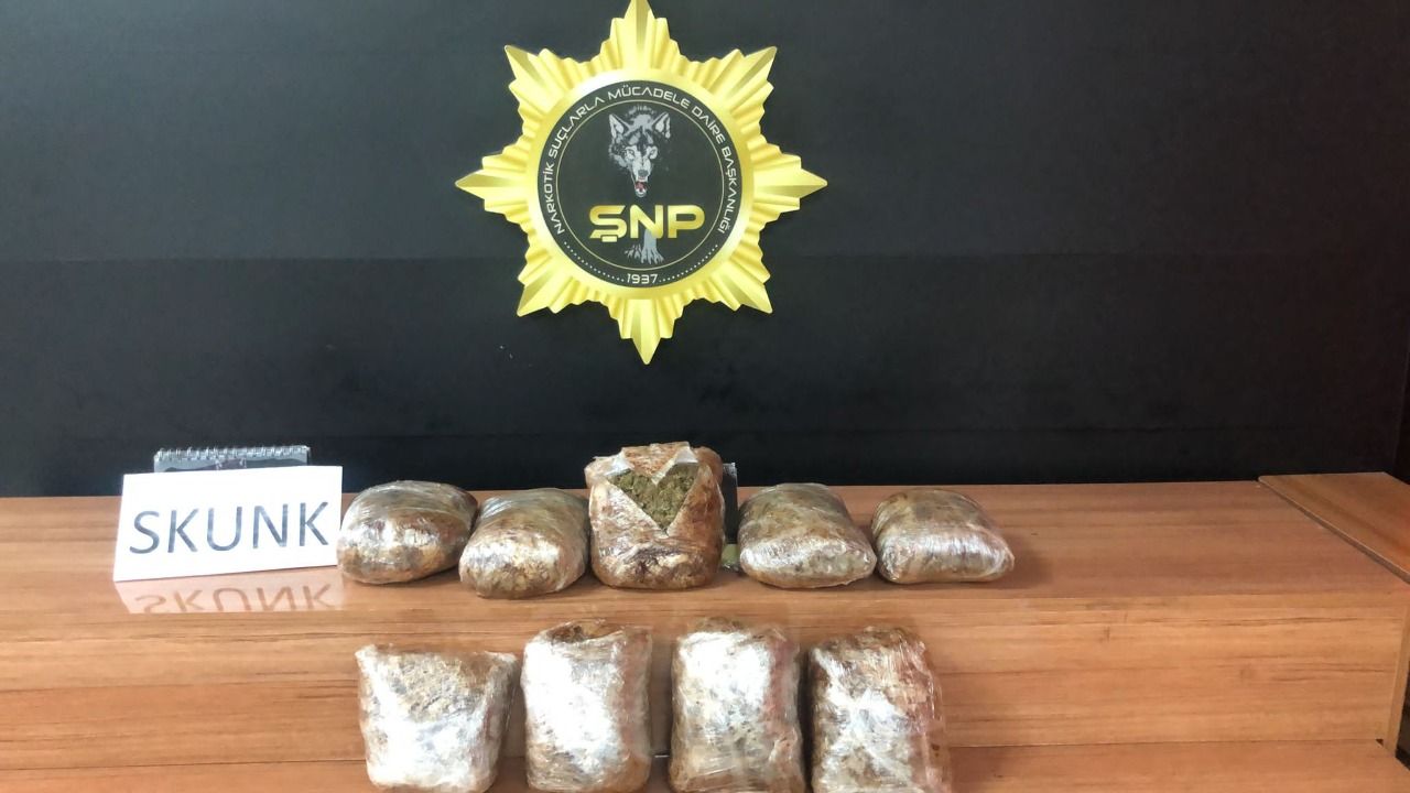 Şanlıurfa ‘da 4 kilo Skunk maddesi ele geçirildi