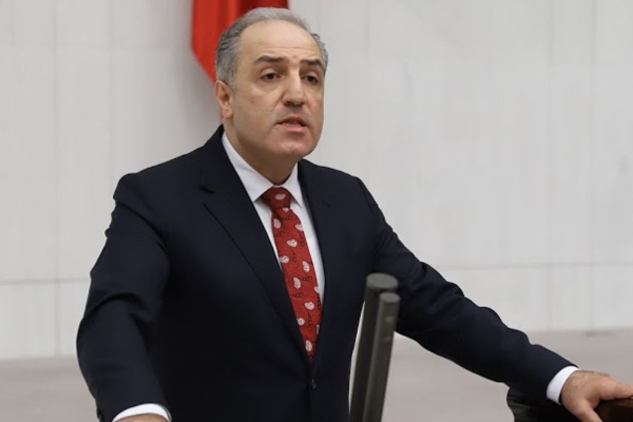 Yeneroğlu: “Başörtüsü kararı, çoğulcu demokratik toplum değerlerine aykırıdır”