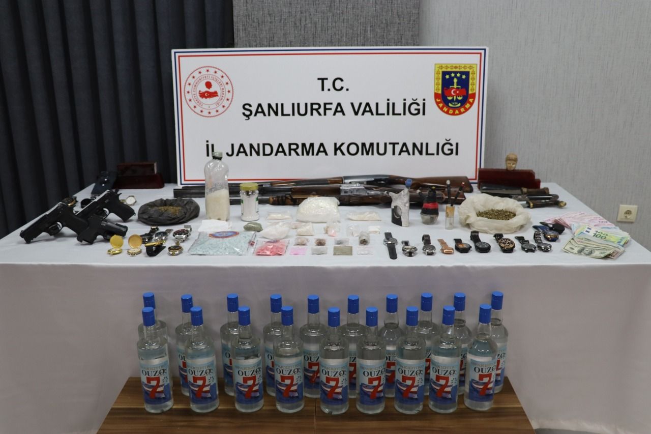 Şanlıurfa’da uyuşturucu operasyonu: 8 gözaltı