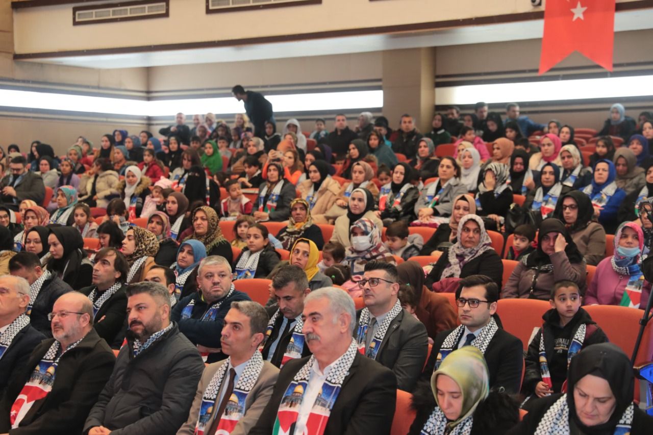 Başkan Beyazgül: Bunun Adı Savaş Değil, Zulümdür