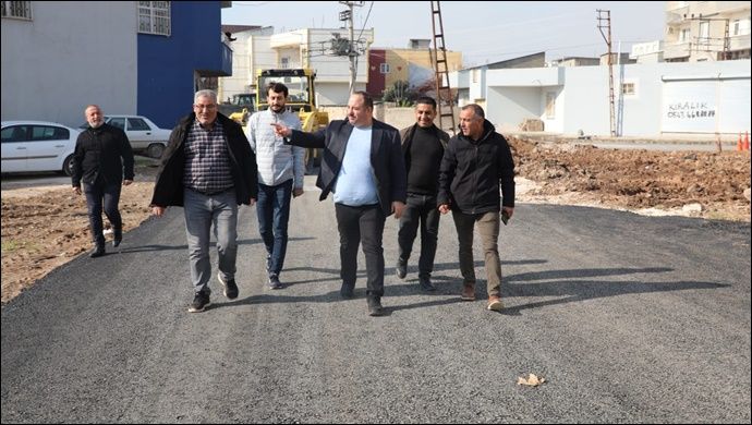 Başkan Ekinci, Asfalt Çalışmalarını İnceleyerek Mesaiye Başladı
