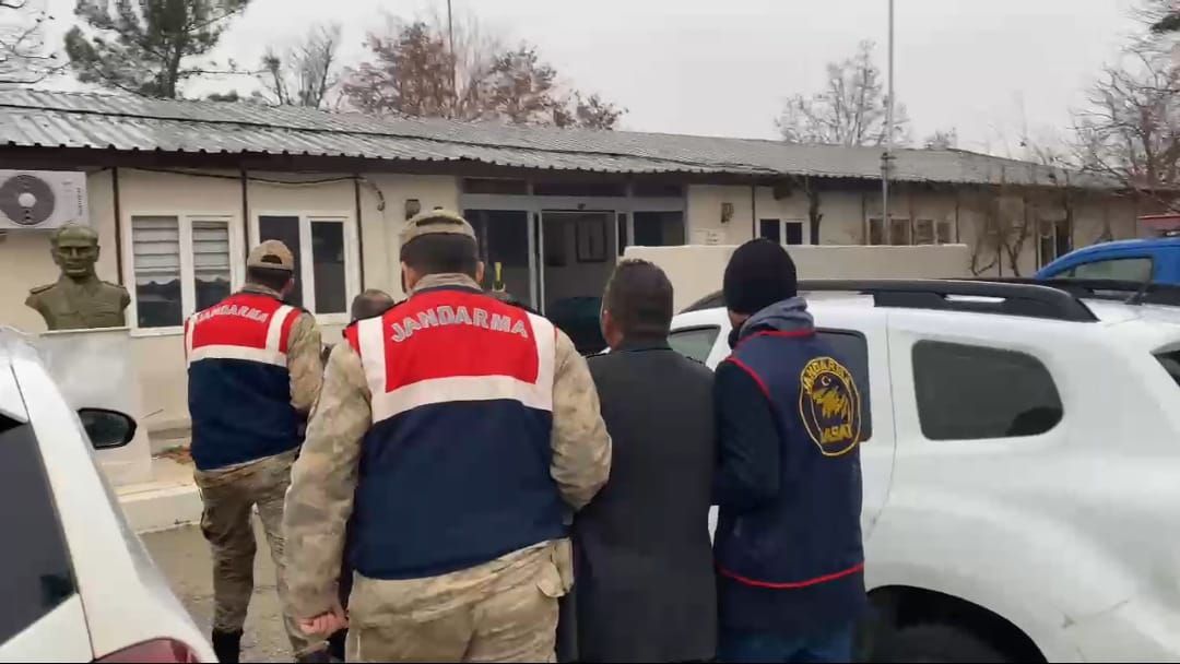 Birecik’teki cinayete ilişkin 3 ilde operasyon:9 şüpheli gözaltına alındı