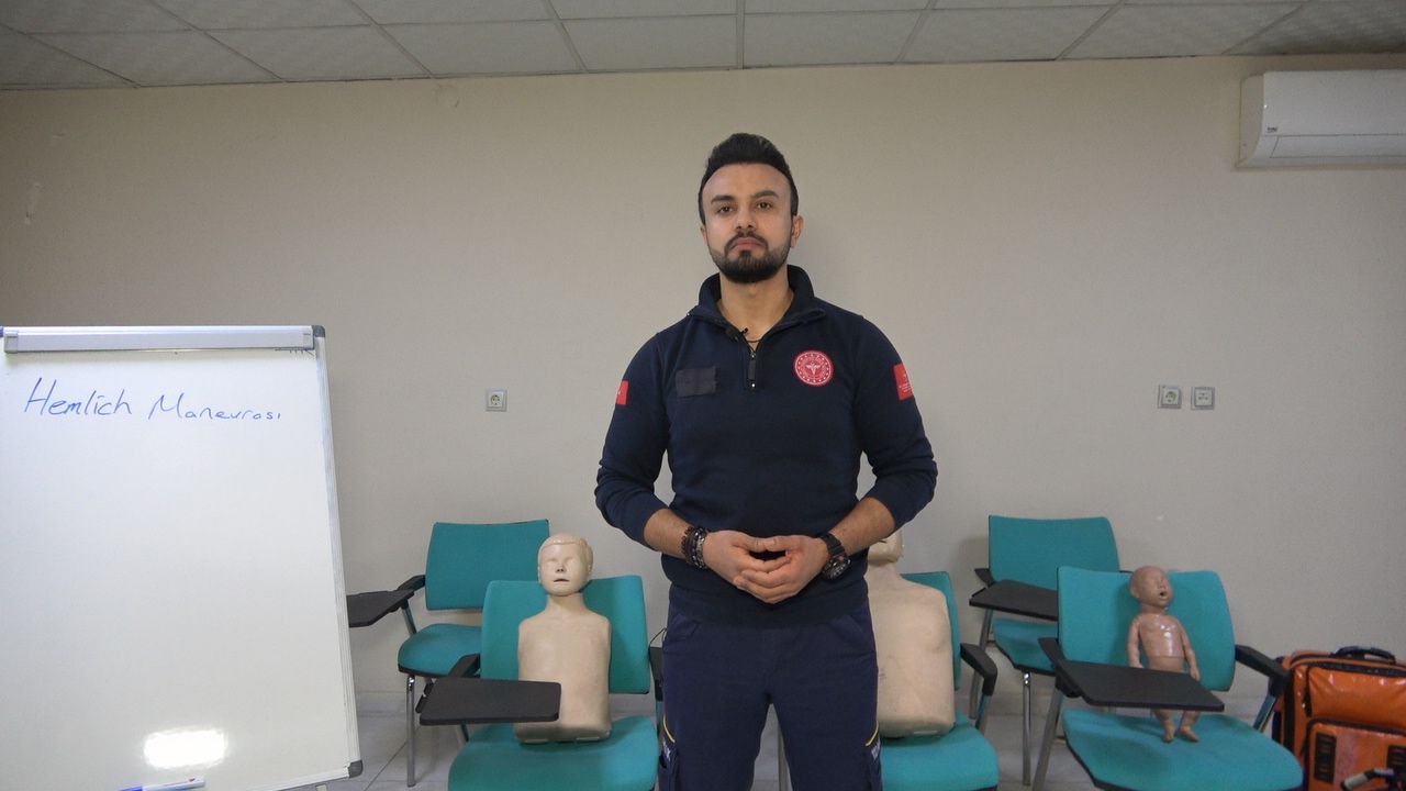 Kendimize Hemlich manevrasını nasıl yaparız ?