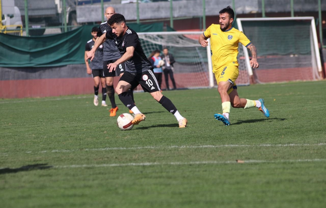 Lider Karaköprü 3 Puanı Aldı