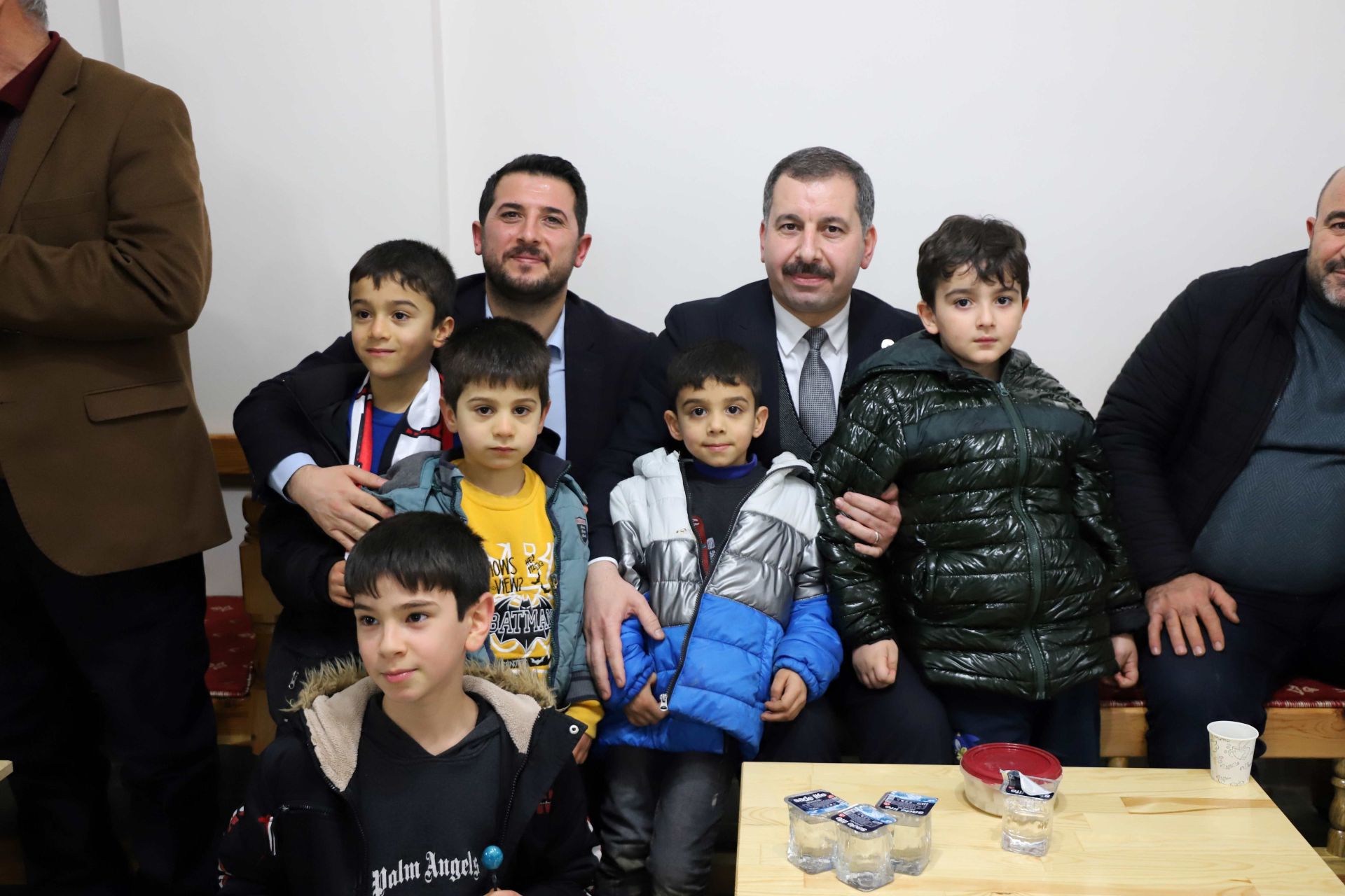 Başkan Baydilli,ev toplantılarında vatandaşlarla buluşuyor