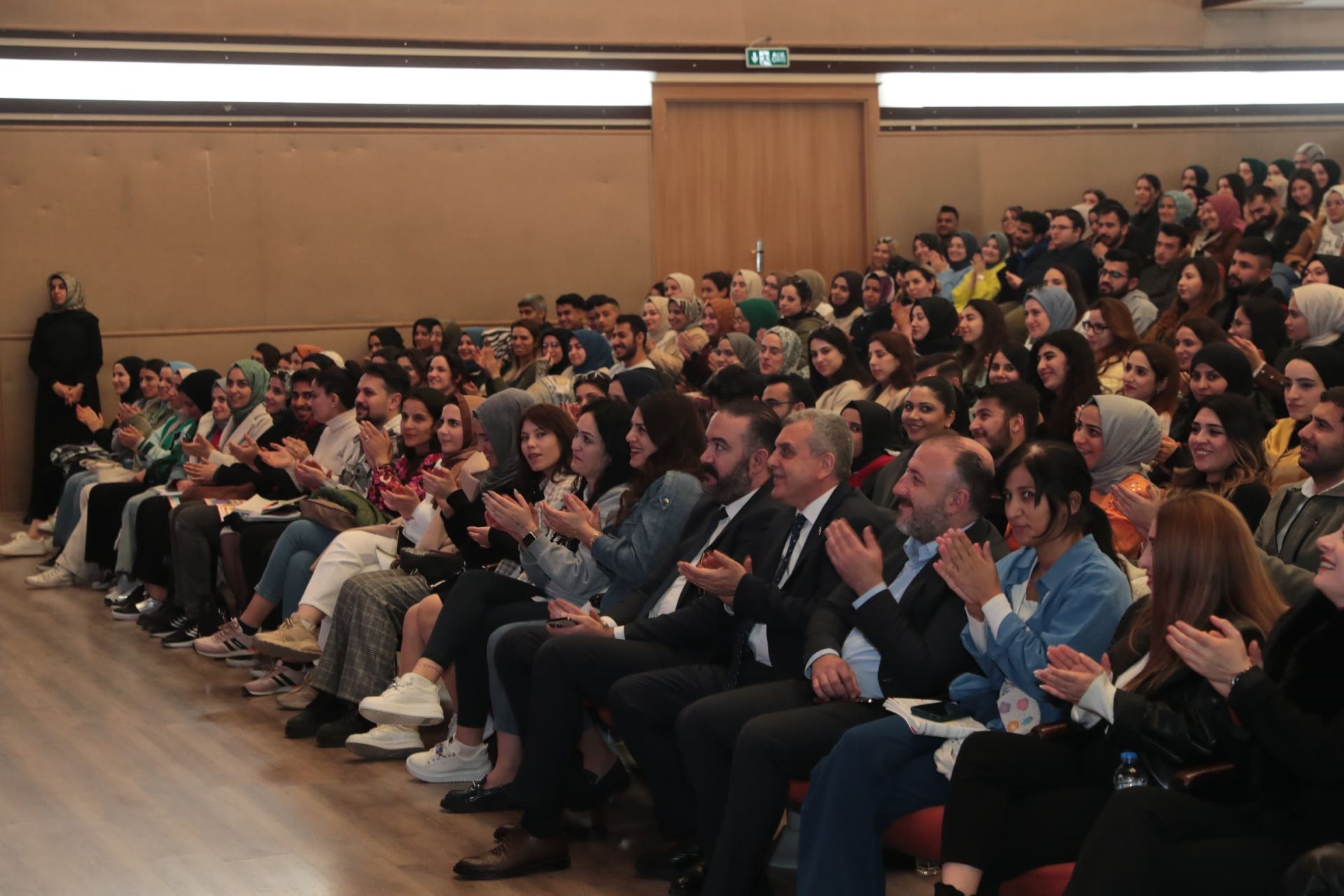 Başkan Beyazgül:”Kültür ve Kongre Merkezi yapacağız”