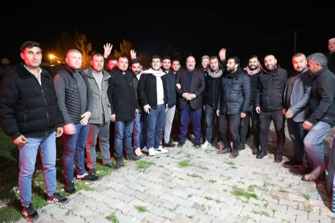 Ekinci, seçim çalışmalarına hız kesmeden devam ediyor