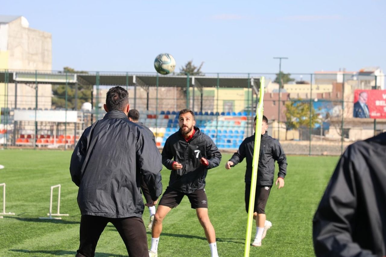 Lider Viranşehir Belediyespor galibiyete kilitlendi