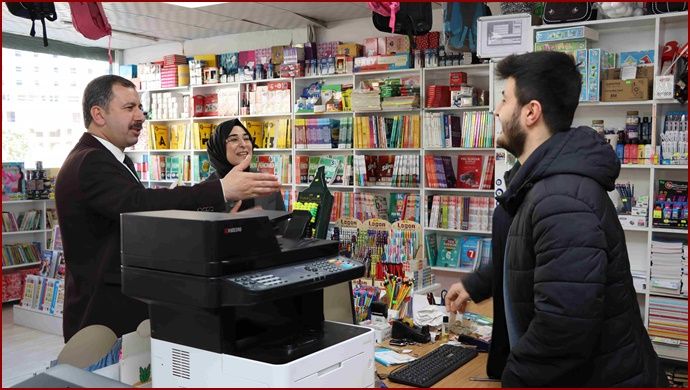 Karaköprü’de Vatandaşlar Başkan Baydilli İle Hizmet İstikrarının Devamını İstiyor