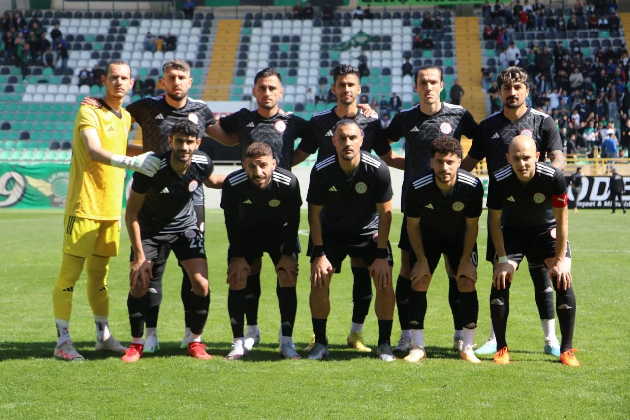 Lider Karaköprü deplasmandan galibiyetle döndü