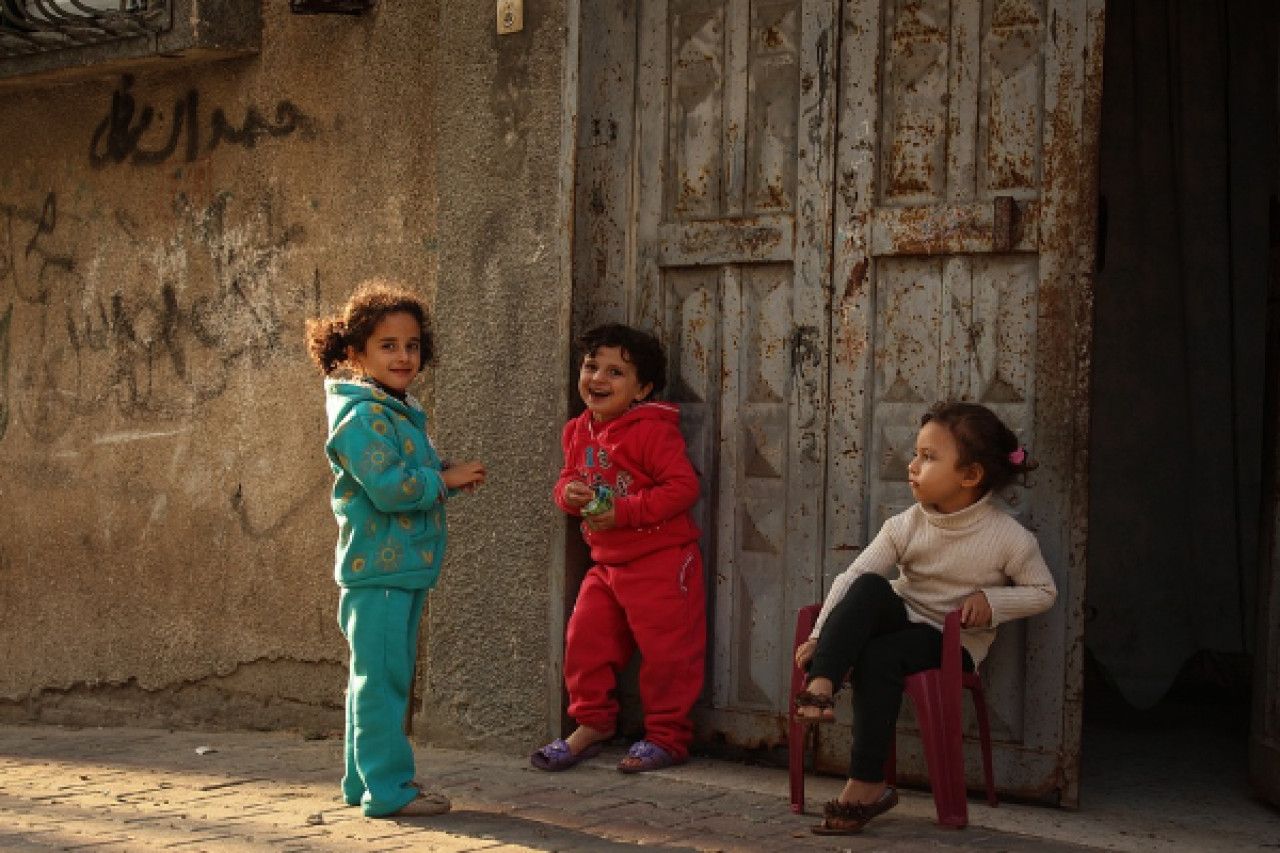 UNRWA: Gazze’de 200 sosyal hizmet uzmanı acil ihtiyaç sahibi ailelere ulaştı