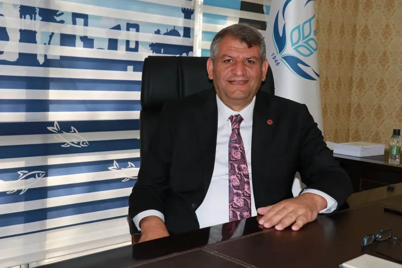 Başkan Ayhan ‘dan 23 Nisan mesajı