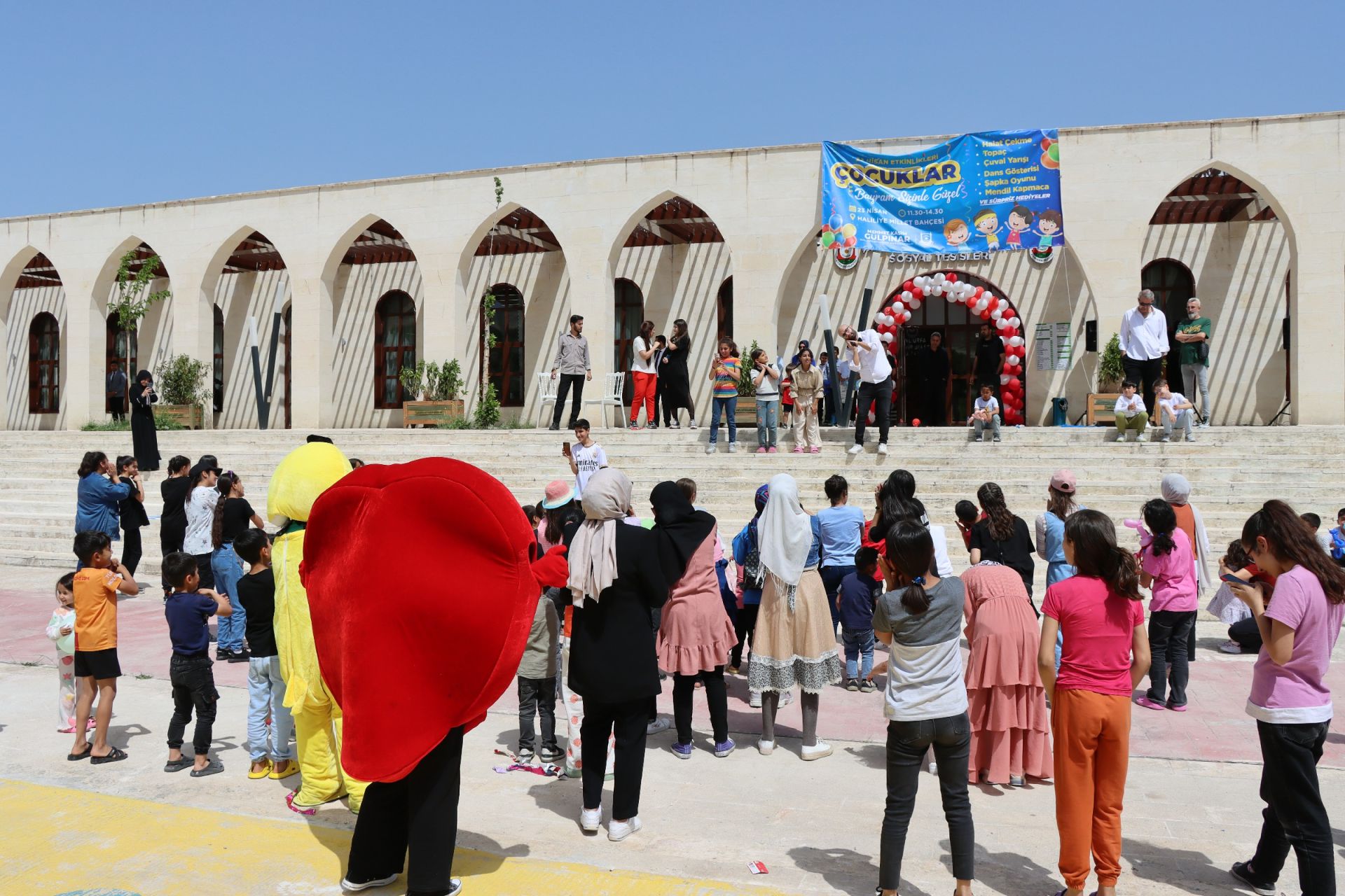 Şanlıurfa Büyükşehir ‘den özel çocuklara anlamlı etkinlik
