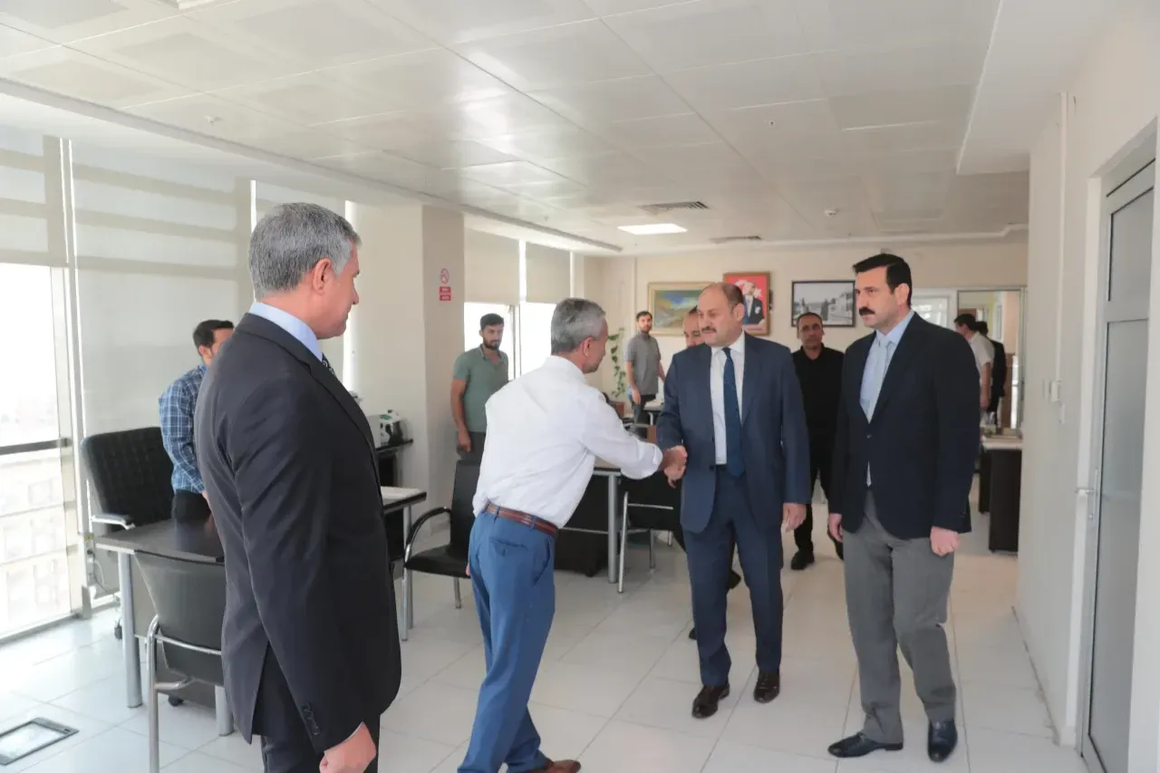 Başkan Gülpınar,Belediye personeli ile bir araya geldi