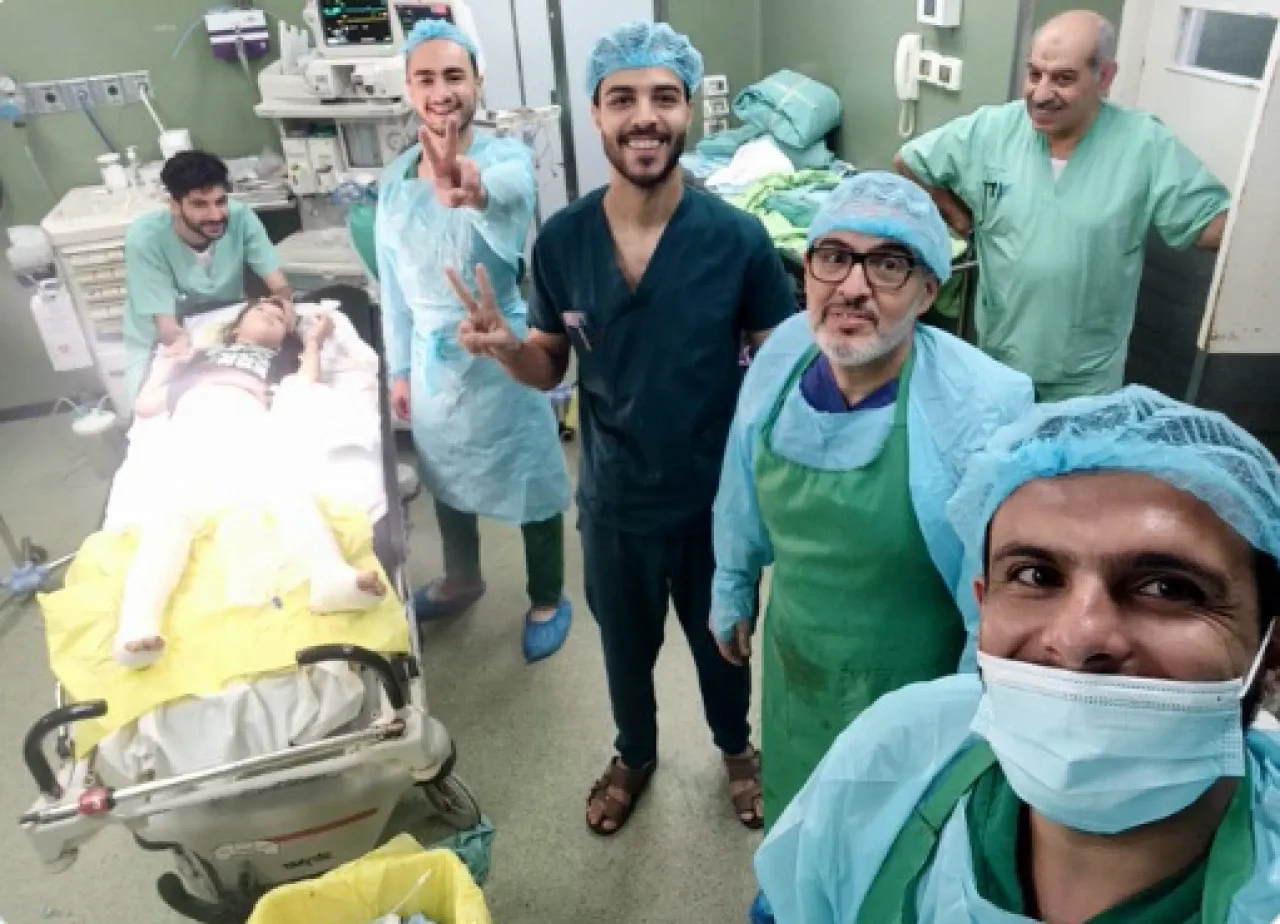 Gazze’deki “Katliamı” anlatan İngiliz cerrahın Fransa’ya girişine izin verilmedi