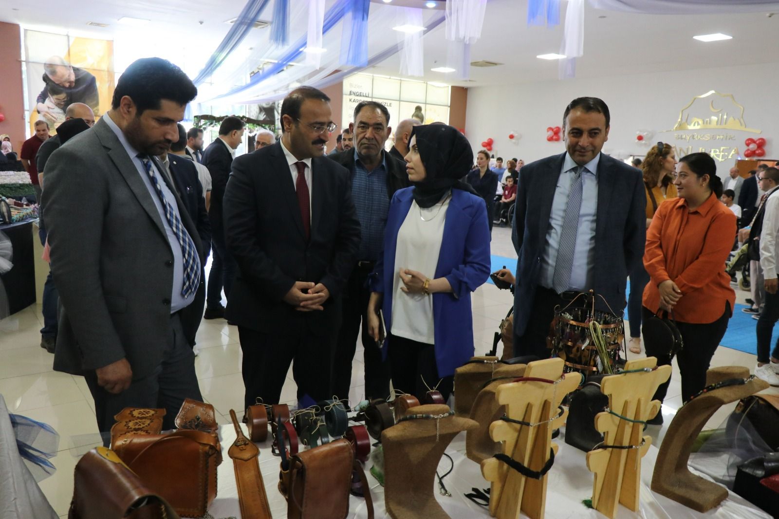 Şanlıurfa’da engelllerin el emeği göz nuru ürünleri sergilendi