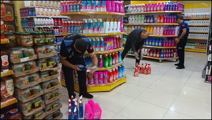 Siverek zabıtası son kullanım tarihi geçen ürünlere el koydu