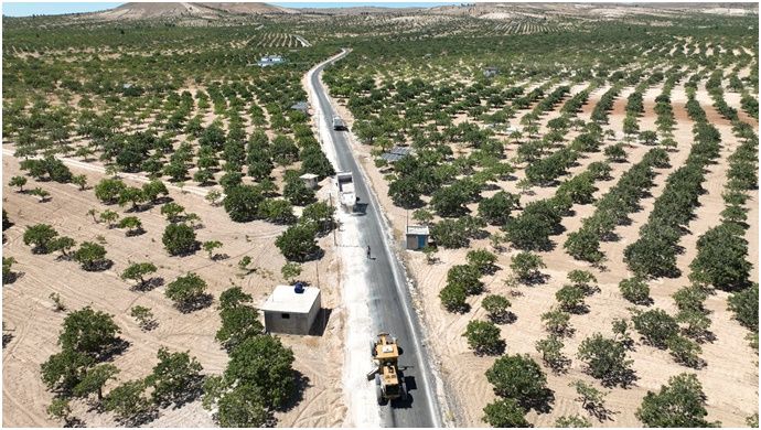 Birecik Bağlarbaşı – Ayran Güzergâhında Asfalt Öncesi Hazırlıklar Tamamlanıyor