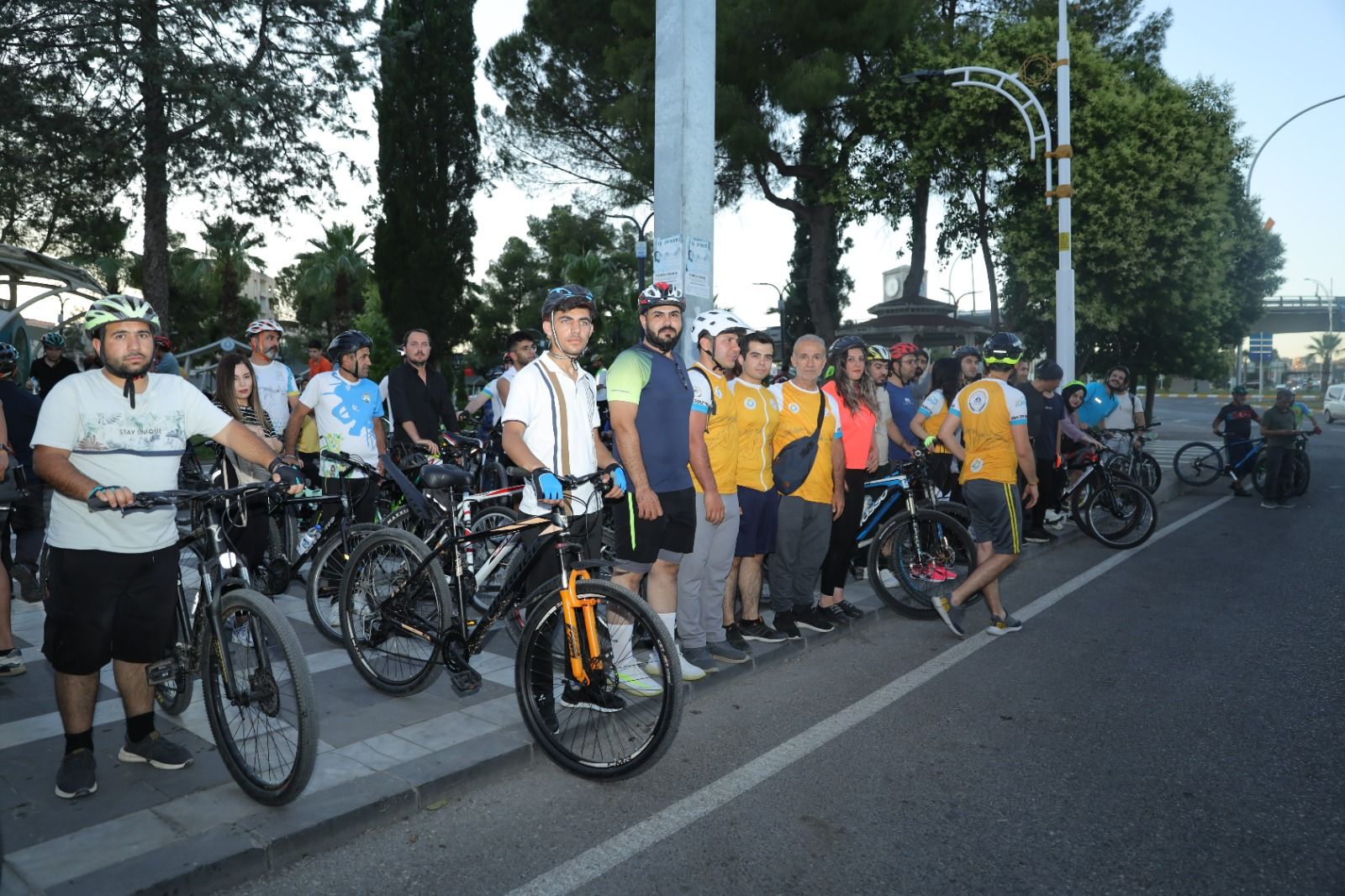 Dünya bisiklet gününde Şanlıurfa’da pedal çevirdiler