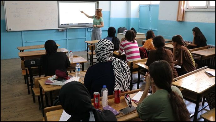 Haliliye Belediyesi İle Üniversiteye Hazırlık Yaz Kursu Başladı