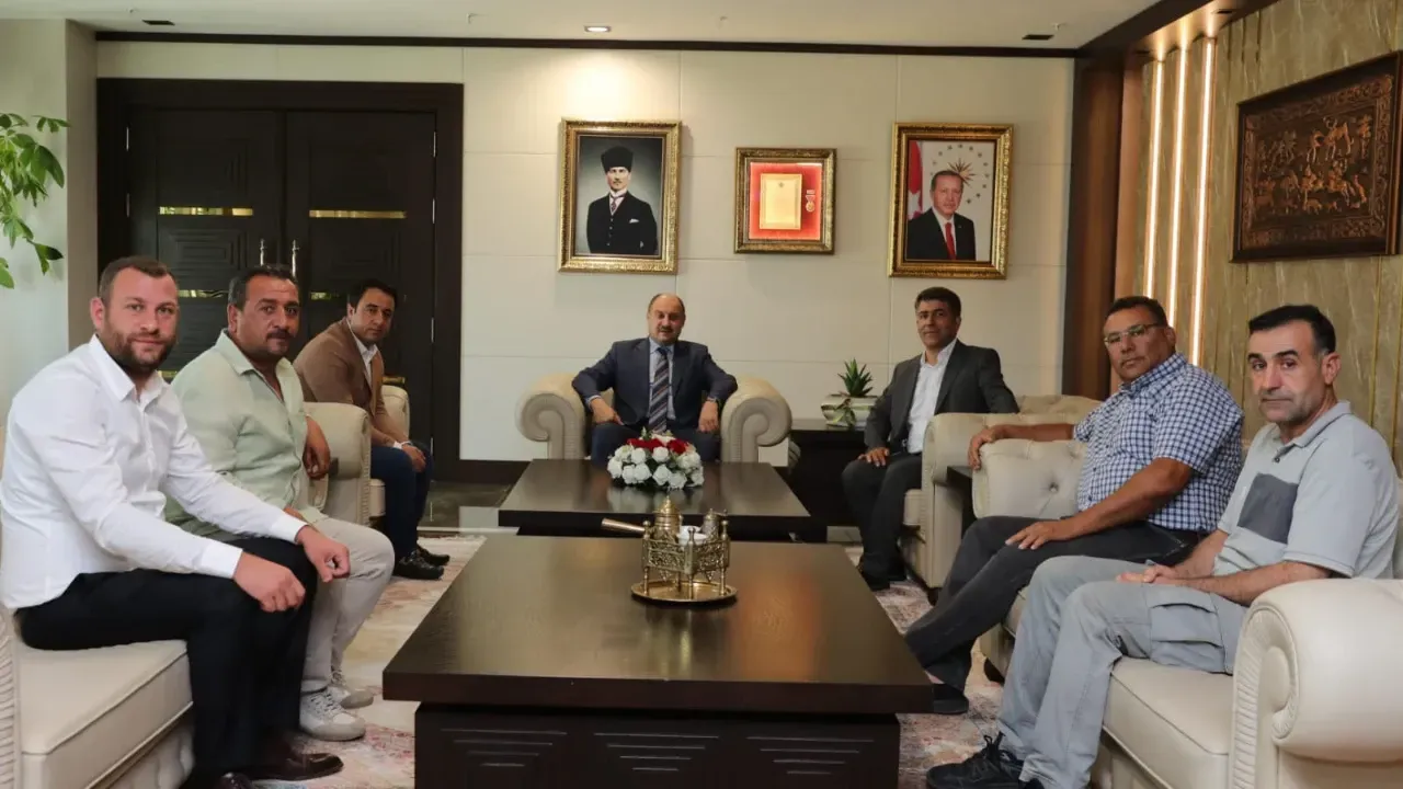 Şanlıurfa Gıda Toptancılar Başkanı Ramazan Çaşıl ve yönetiminden Başkan Gülpınar ‘a ziyaret
