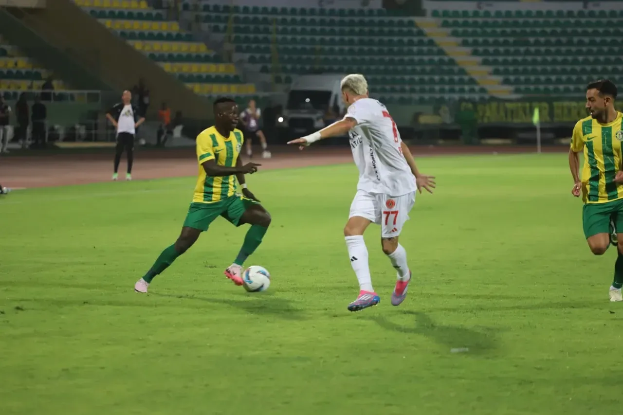 Şanlıurfaspor Ligdeki İlk Galibiyetini Aldı: 3-1