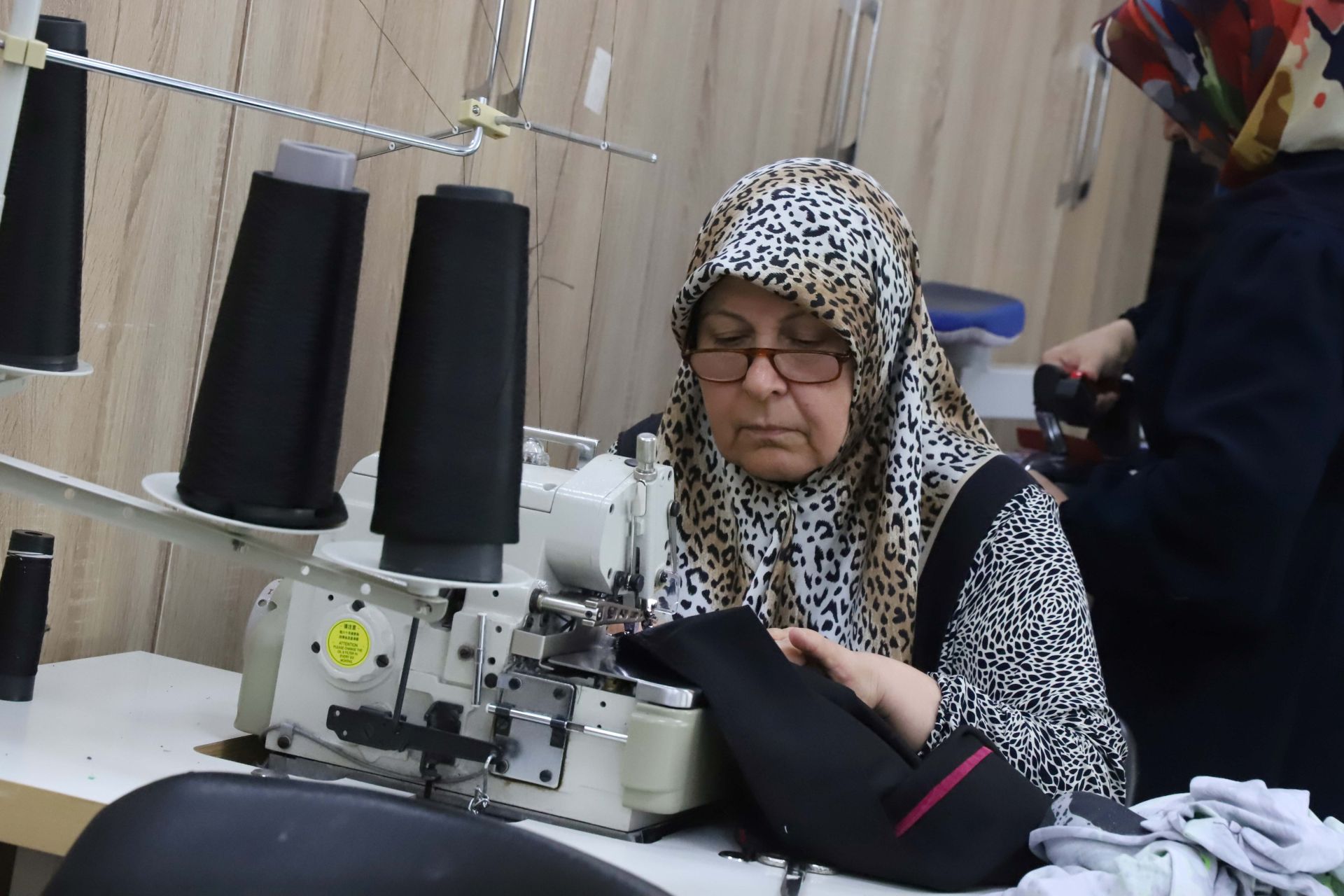 Karaköprü ‘de kadınlar zamanlarını kurslarda meslek öğrenerek değerlendiriyor