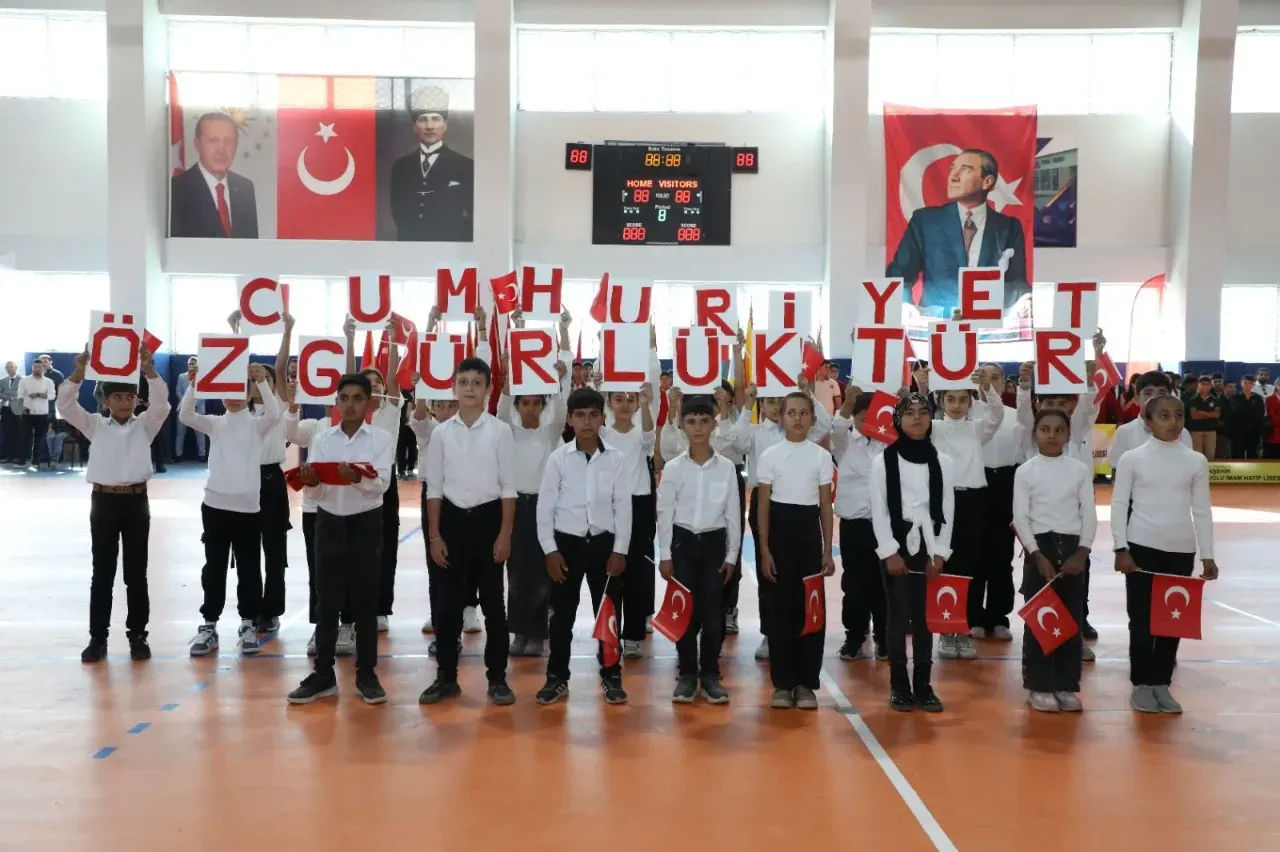 Viranşehir ‘de Cumhuriyet Bayramı coşkuyla kutlandı