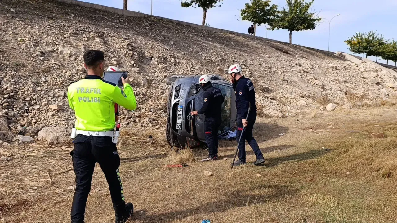 Akçakale Çevreyolu’nda Trafik Kazası: 3 Yaralı