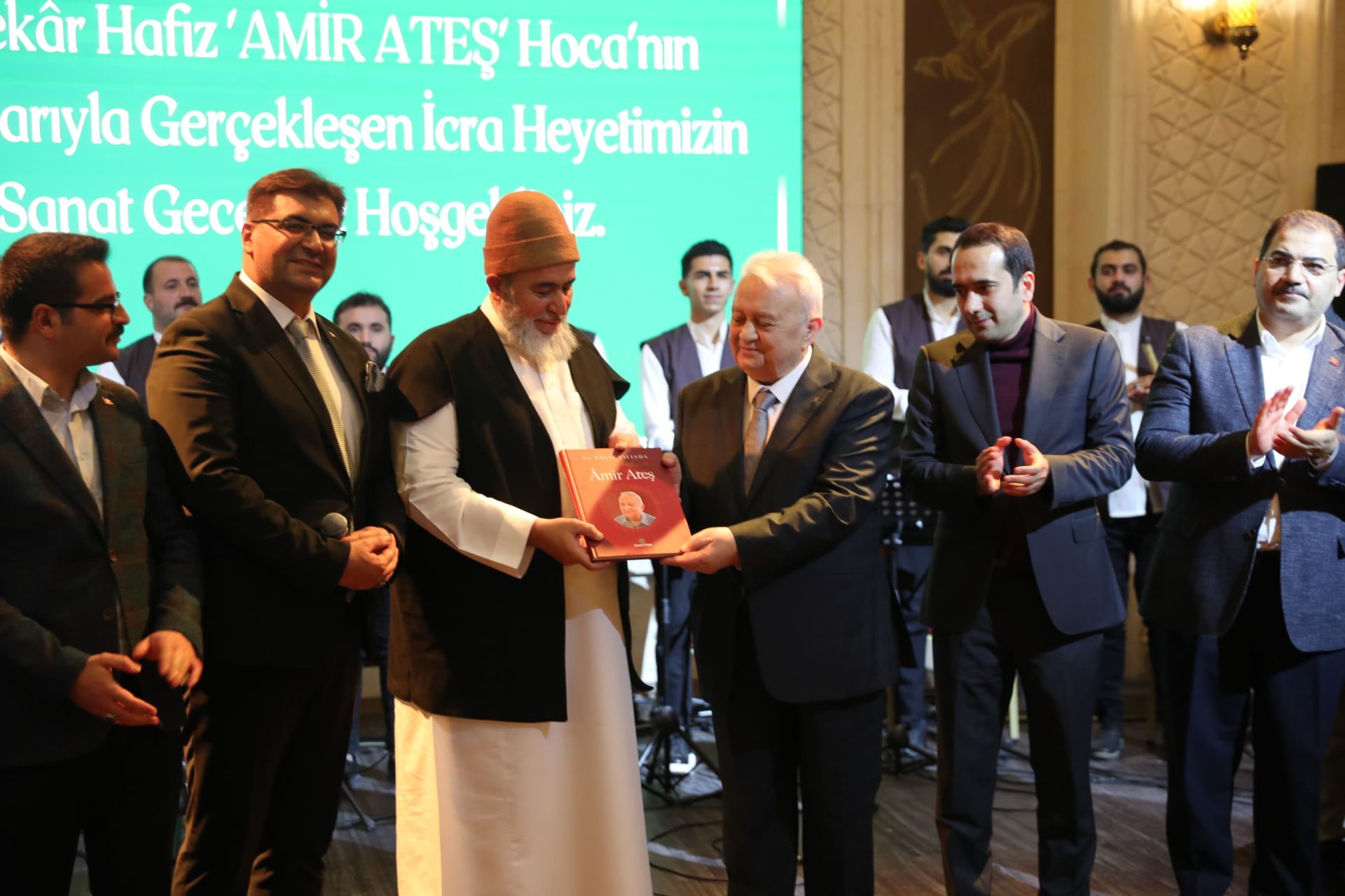 Şanlıurfa’da Bestekar Hafız Amir Ateş’e saygı gecesi