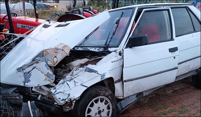 Şanlıurfa’da yolcu otobüsü ile otomobil çarpıştı: 2 Yaralı