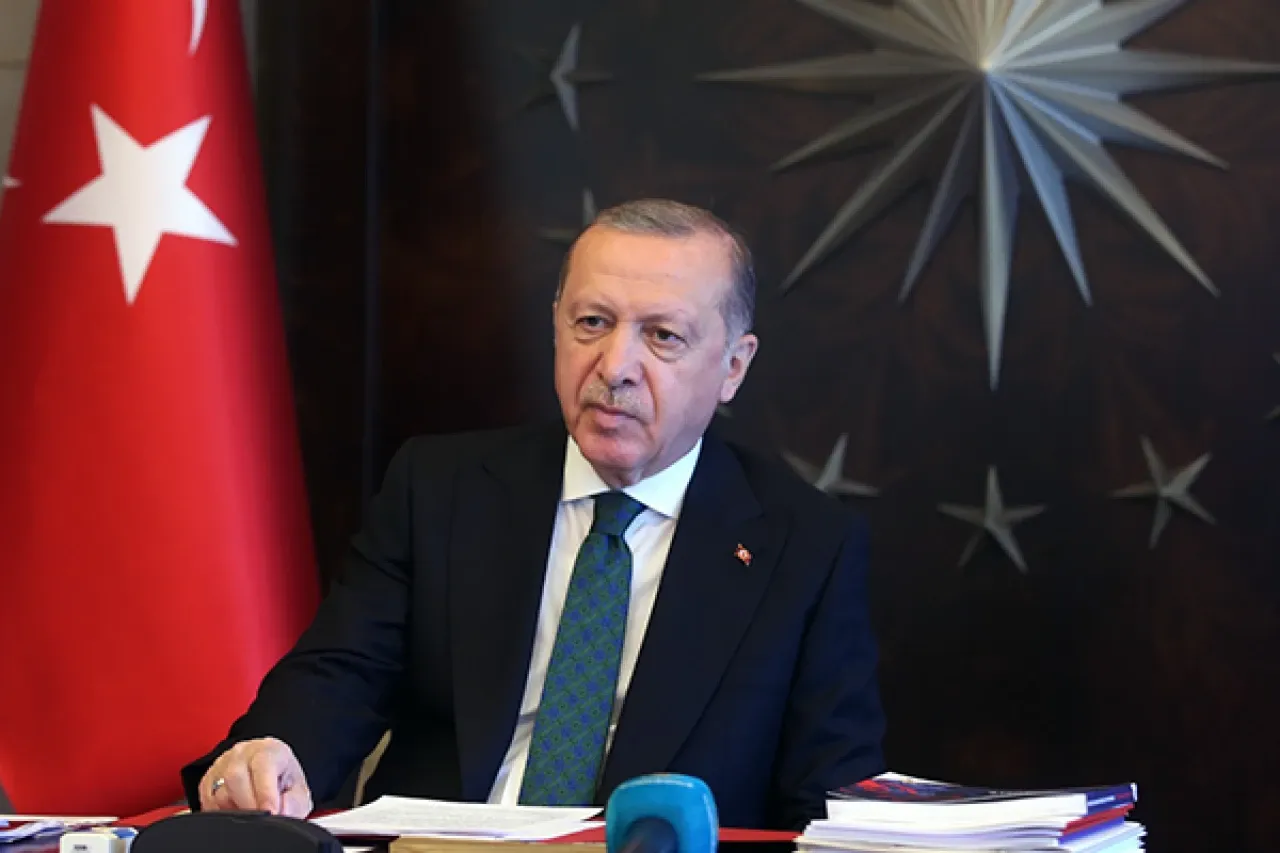 Cumhurbaşkanı Erdoğan, Almanya’da Noel pazarına düzenlenen saldırıyı kınadı